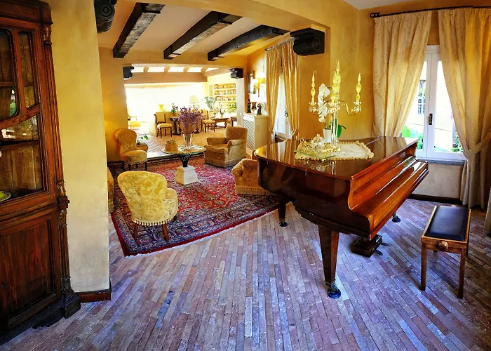 Hotel Porto Pirgos
